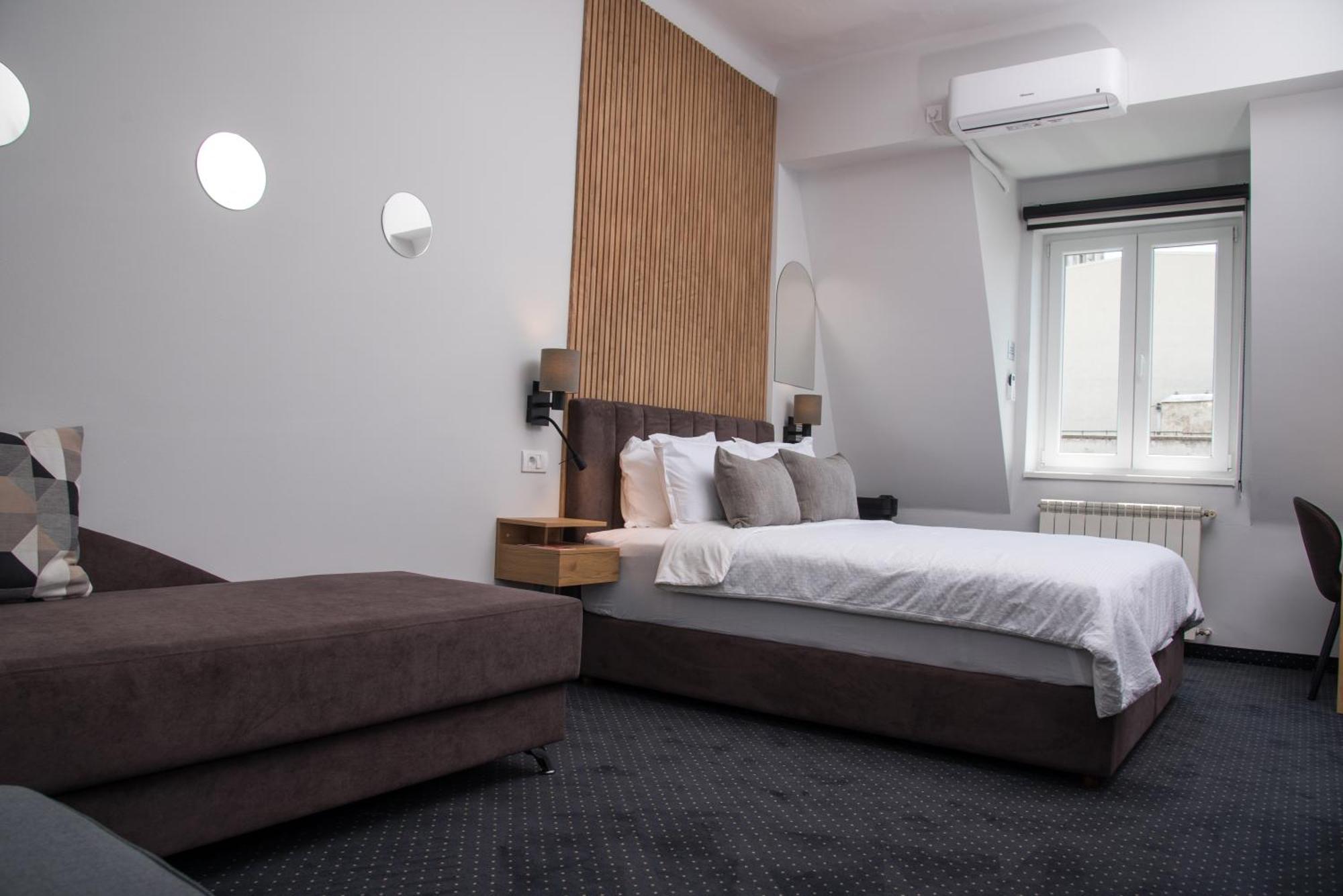 Republic Square Luxury Suites Belgrade Exterior photo